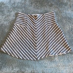 Loft patterned work skirt size medium